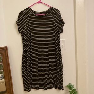 Black and Tan Striped T Shirt Dress Size L